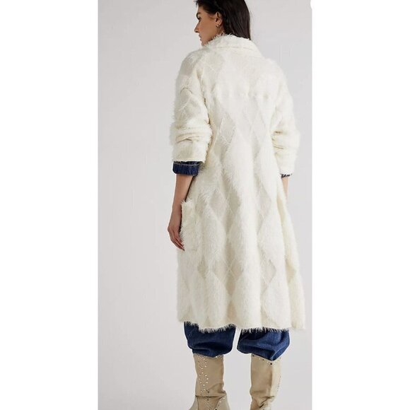 Free People David Cardigan Cardi Jacket Soft Faux Fur Longline Ivory XS NWT $398 - Picture 3 of 9